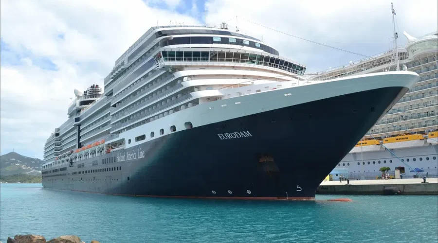 Cruise Ship Ban Extended By One Year