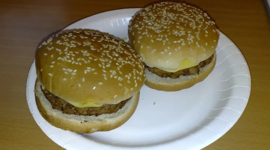 You Can Only Put FOUR Toppings On These Burgers