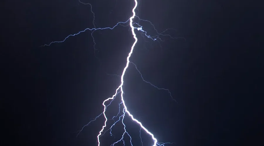 Thousands Lose Power Amidst Intense Thunderstorm