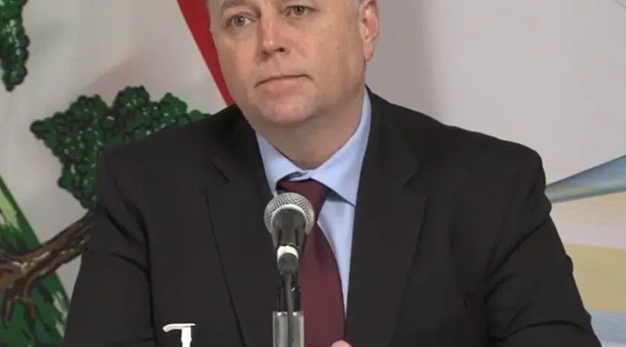 PEI Premier Hesitant To Set Exact Date To Reopen Border