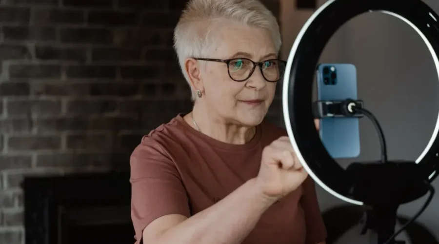 Doc Fest Looking To Fill Seniors Workshop