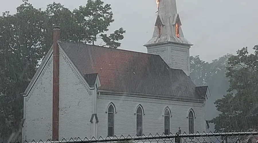 UPDATED: Fire At Clyde River Church, Highway Re-Opened