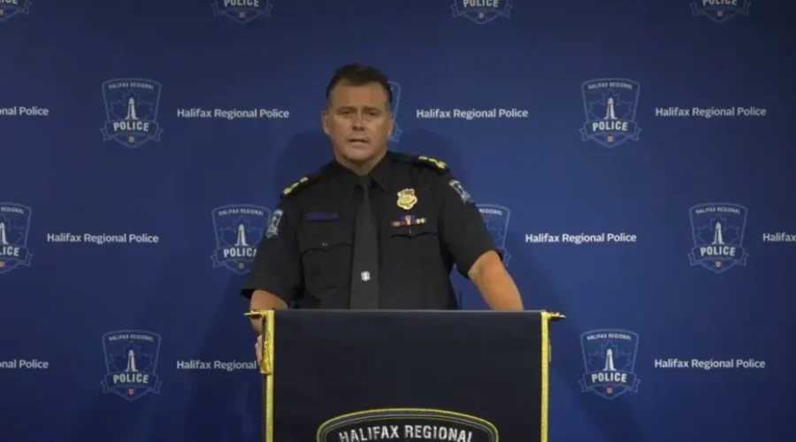 Chief defends police actions at shelter removal