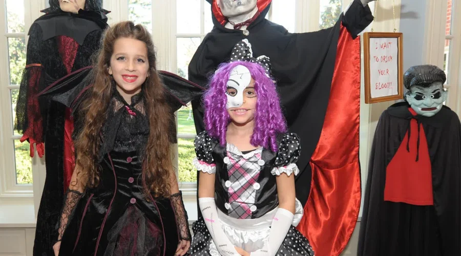 Hallowe’en Costume Ideas