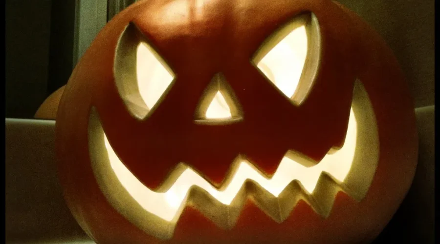 Want To Watch Some Spooky Movies!!! Check Out Disney+ ‘s Hallowstream!!