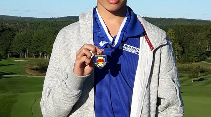 Park View Golfer Claims Provincial Gold