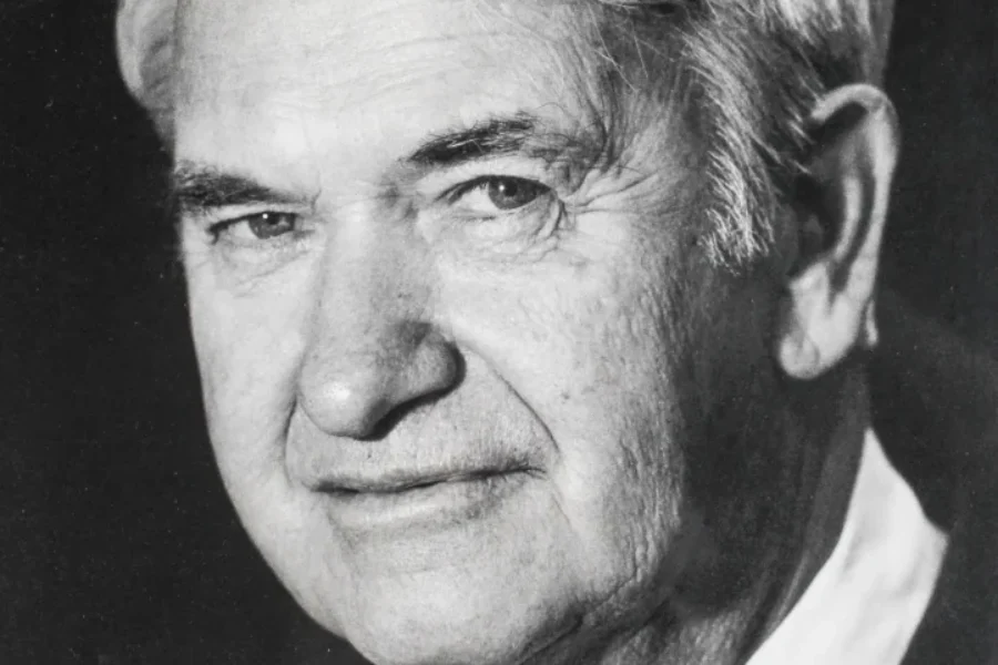 Former Premier Roger Bacon Dead at 95