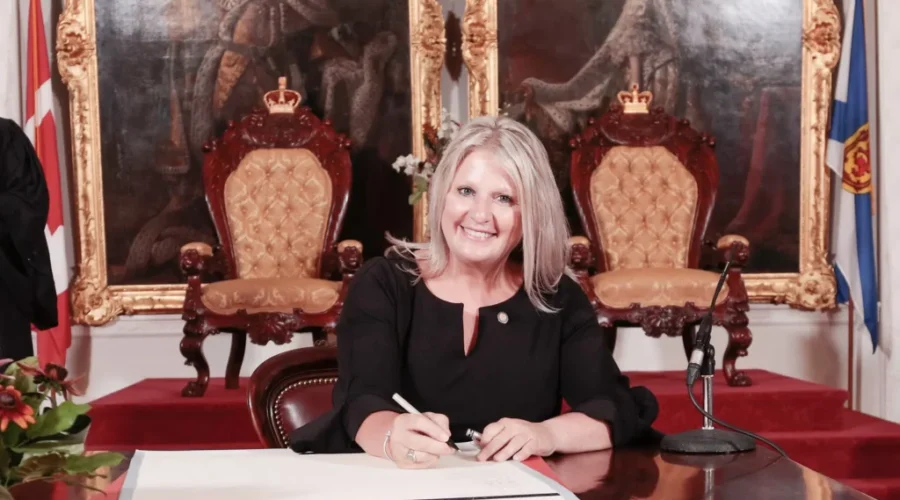 Kim Masland Tests Positive For COVID-19