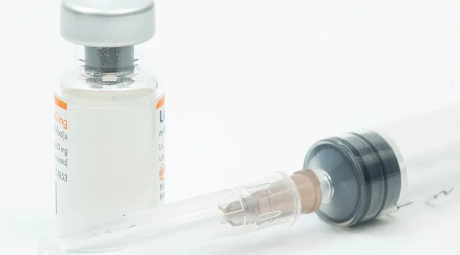 Province gives extension on vax mandate for public workers