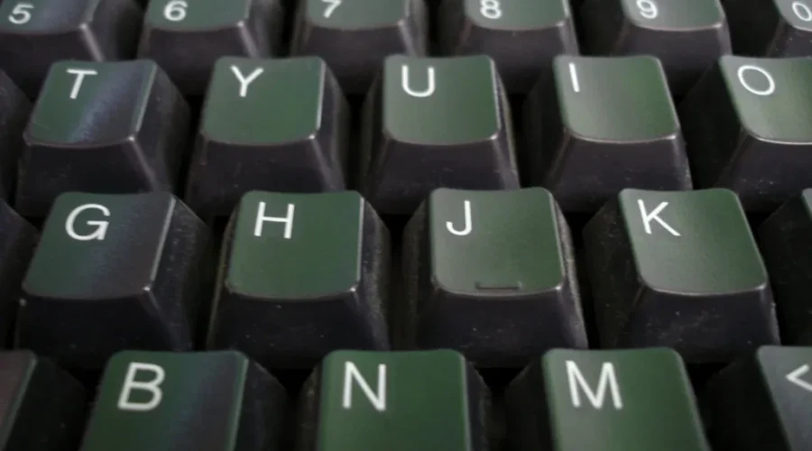 BBB Says Online Purchase Scams Rising Ahead Of Holidays