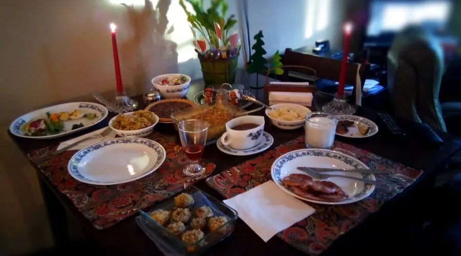 Stove Top Stuffing Versus Mom’s Homemade