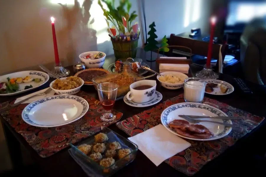 Stove Top Stuffing Versus Mom’s Homemade