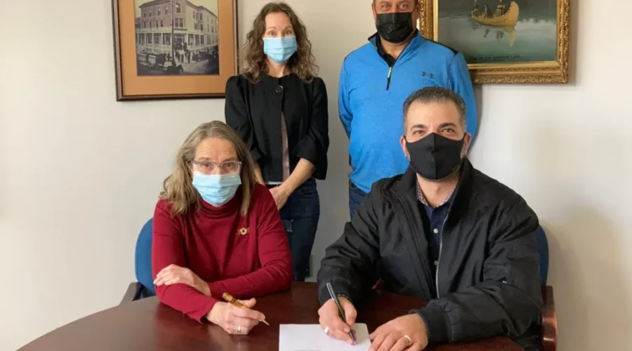 New teleservices call centre to bring jobs to Queens