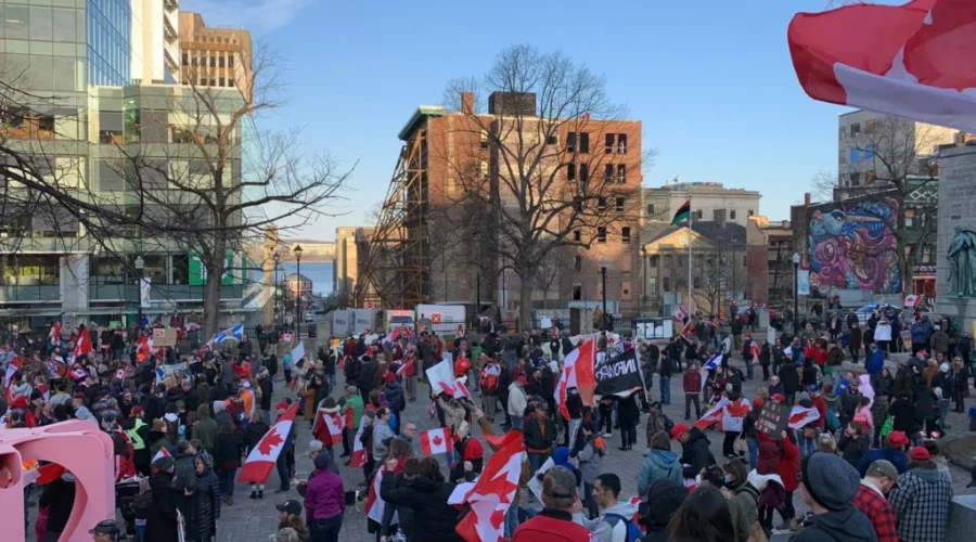 Convoy makes it way to Halifax from all corners of N.S.