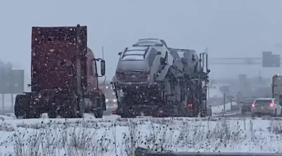 GoFundMe Fundraiser For Trucker Convoy Revoked