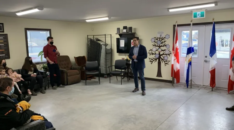 Zach Churchill Announces Liberal Leadership Bid