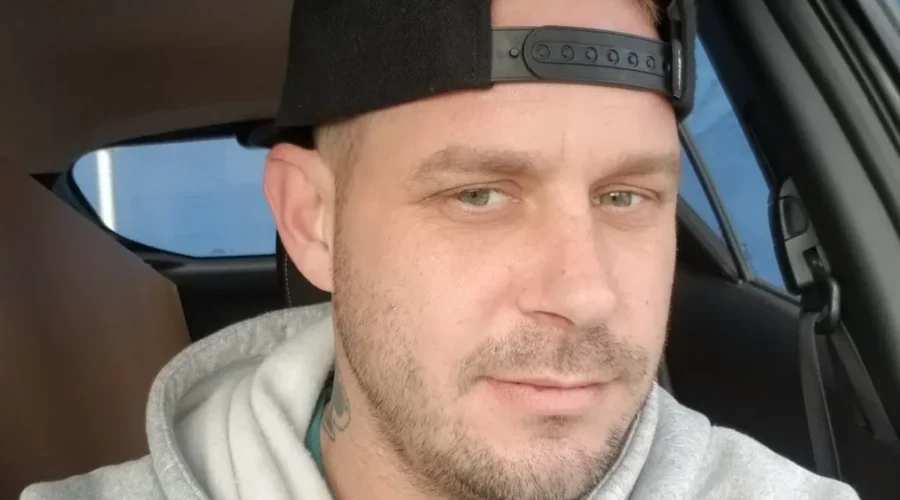 Rescued fisher passes away after spending several hours in frigid waters