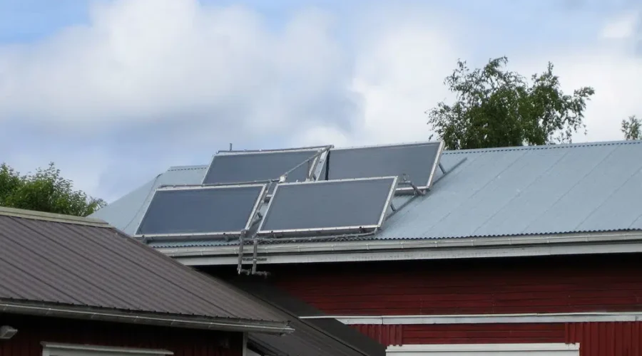 Existing solar projects will maintain ability to sell excess power