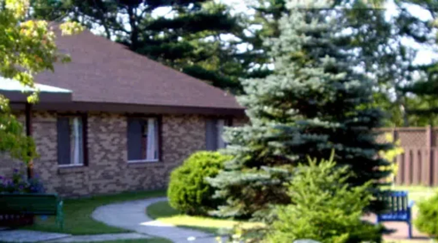 Seniors Minister Discusses Roseway Manor