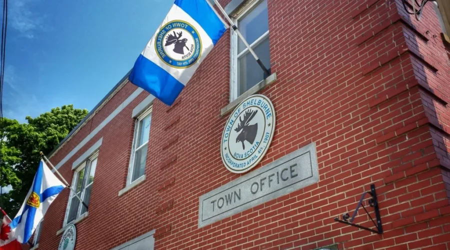 Shelburne Mayor Says Town Finances Improving