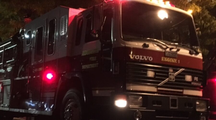 Large Structure Fire In Queens County