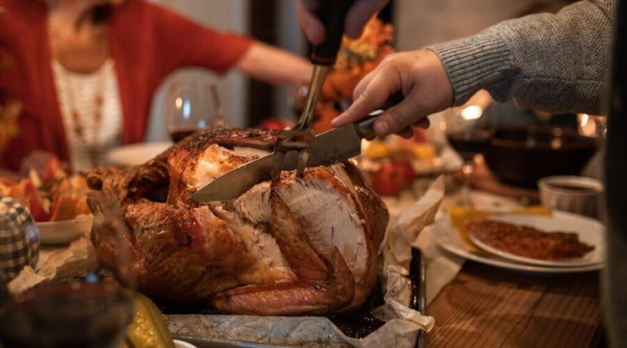 Feed Nova Scotia predicts busy holiday season due to soaring grocery prices