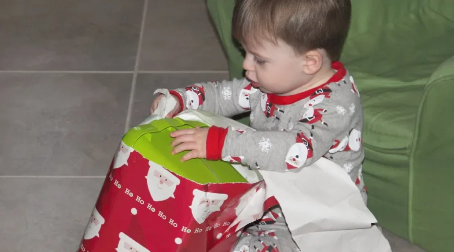 Christmas Rules = Sad Childhood