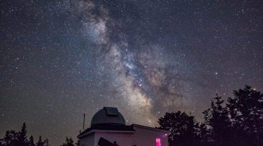 Rare Comet Visible Until Mid-February