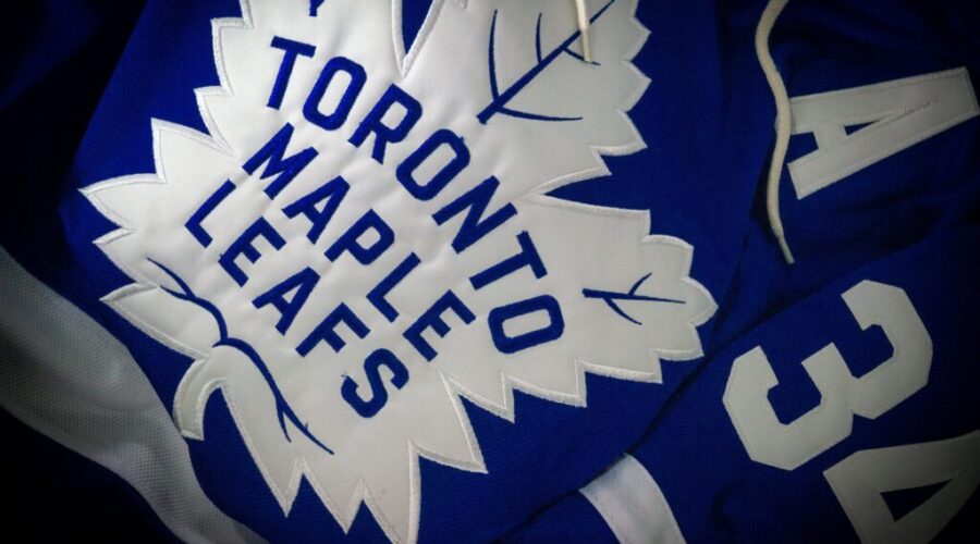 Toronto wins first NHL playoff series in 19 years