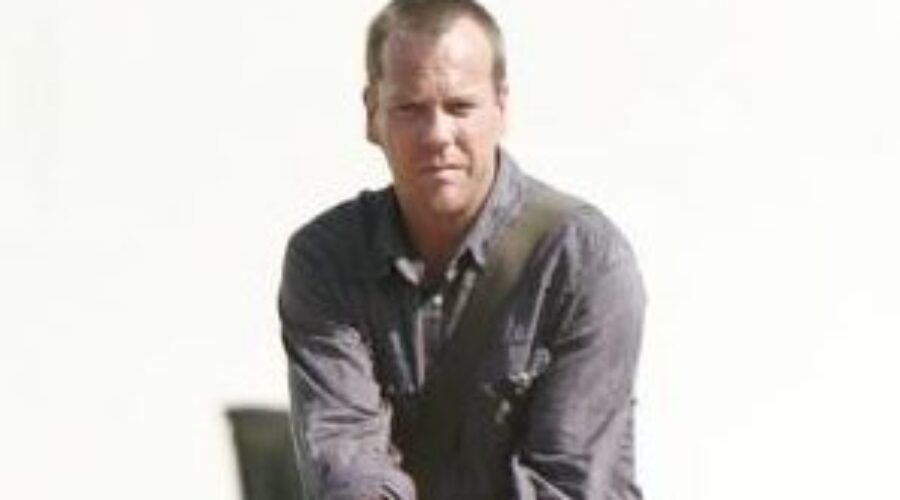 Actor Kiefer Sutherland raising money for NS fire victims