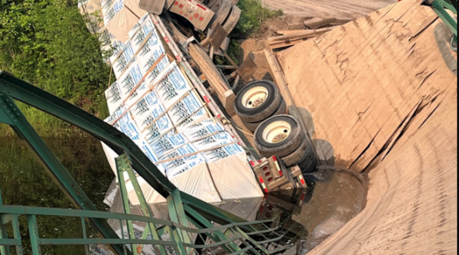 Bridge collapses near Tatamagouche: tractor-trailer ends up in river; driver ticketed