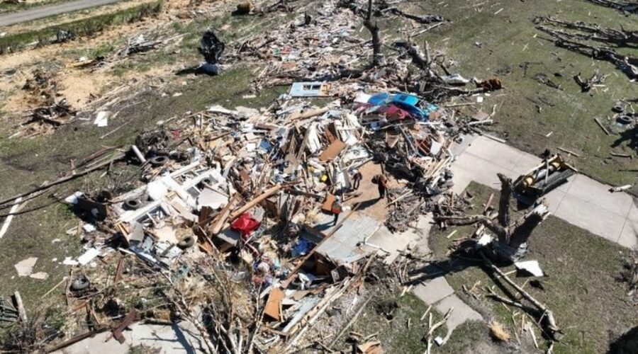 Powerful Alberta tornado was worst since 1987