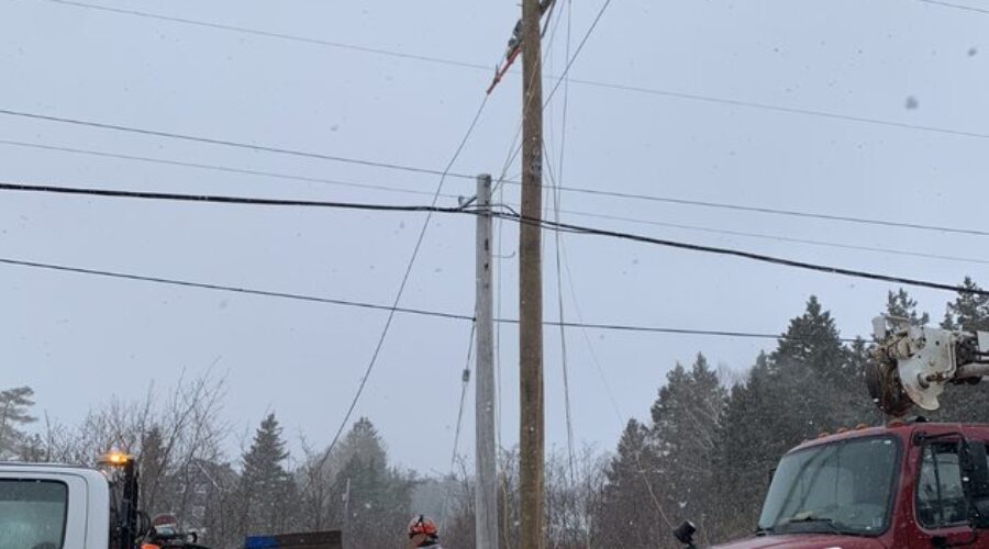 NS Power installing stronger power poles