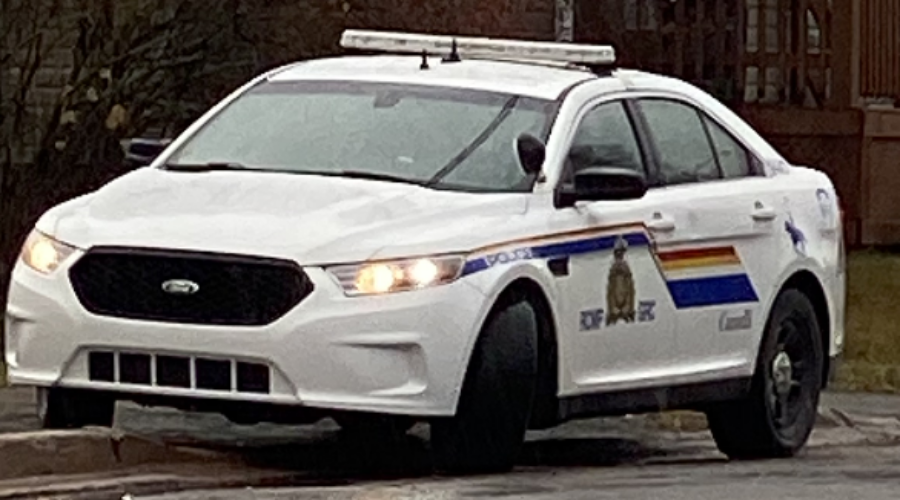 2-vehicle crash closes Hwy 103 for hours