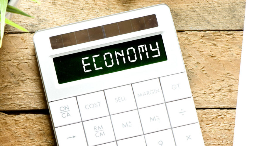 Economy, healthcare top focus for Canadians