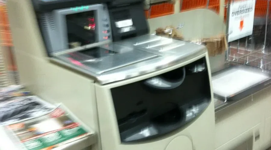 A Love/Hate Relationship With Self Checkouts