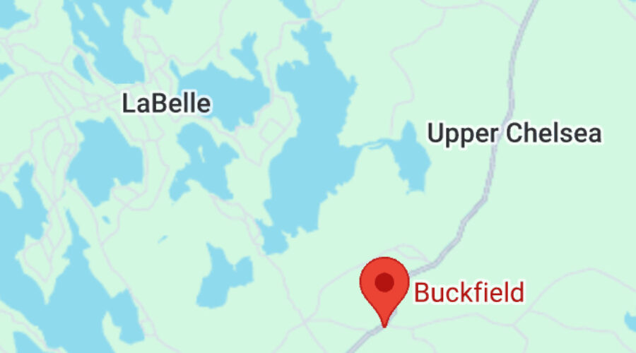 Crash in Queens County closes section of Highway 210