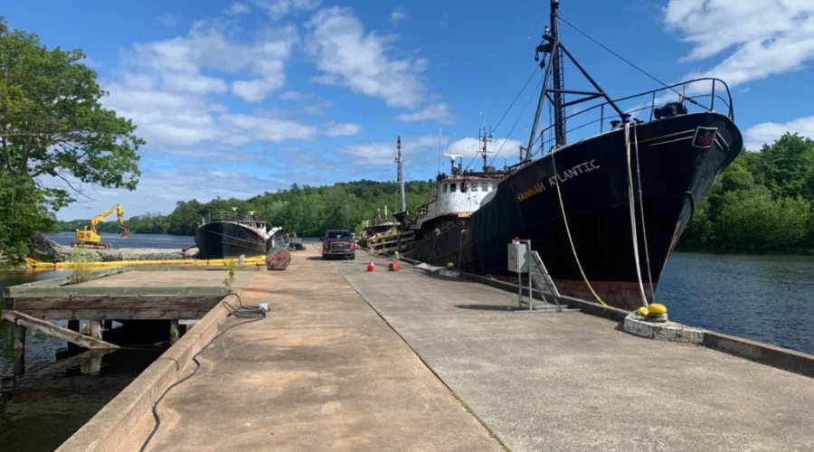 Coast Guard begins removal of derelict vessels from LaHave River