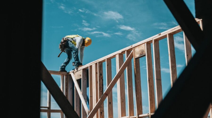 Annual pace of housing starts falls 9% in June