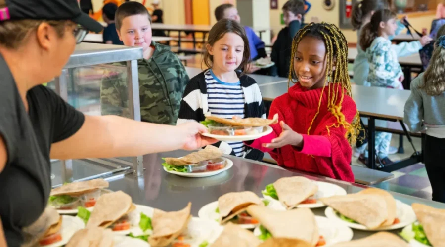 N.S. school lunch program ordering opens for dozens more schools