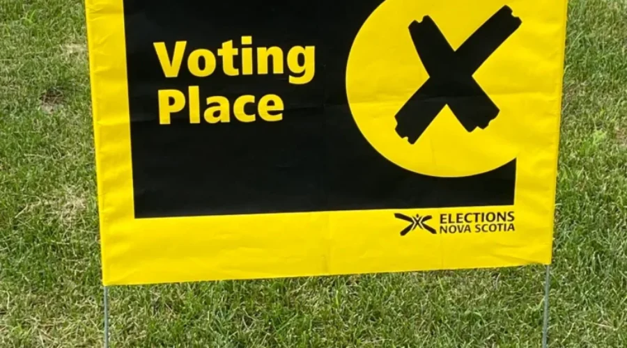 New N.S. election poll predicts PC majority, opposition too close to call