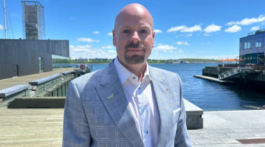 Canada Post strike not a major disruption for small enterprise, says CEO of business commission