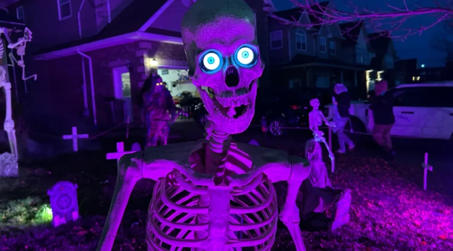 The Cole Harbour family who scares people to help save lives