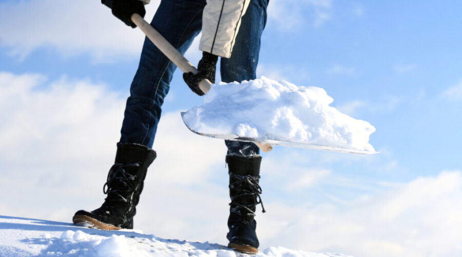 Update 6 a.m. Monday: More snow could disrupt holiday travel in N.S.