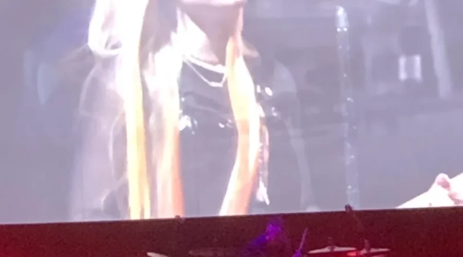 Two Atlantic Canada dates on Avril Lavigne greatest hits tour