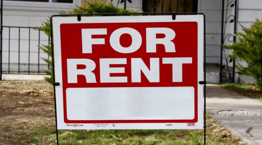 Vacancy rate up, but rents still high: report