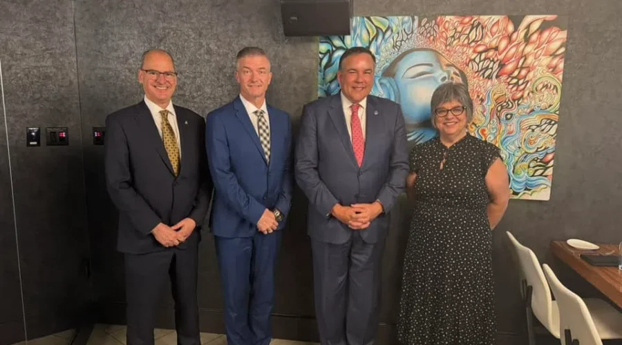 Mood talks tariffs at municipal govt. conference in Washington