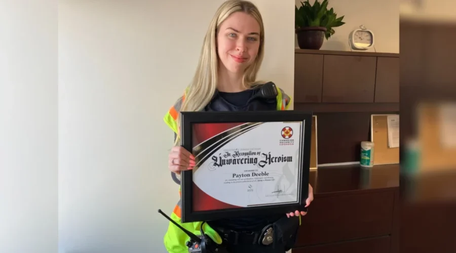 Halifax bridge officer awarded for saving life on Macdonald