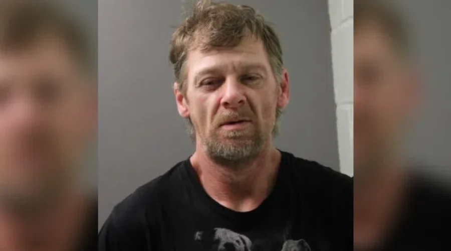 UPDATE: Vehicle seized, RCMP continue search for man wanted on province-wide warrant