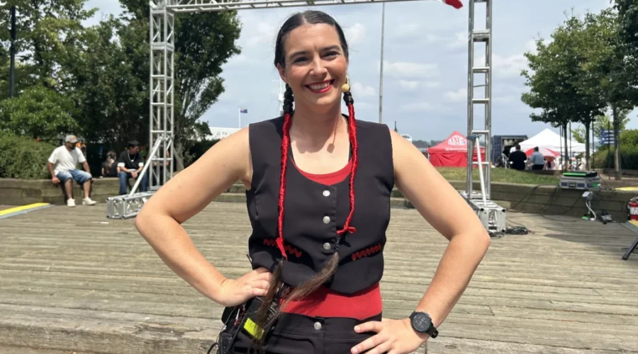 Hundreds attend Halifax Busker Festival